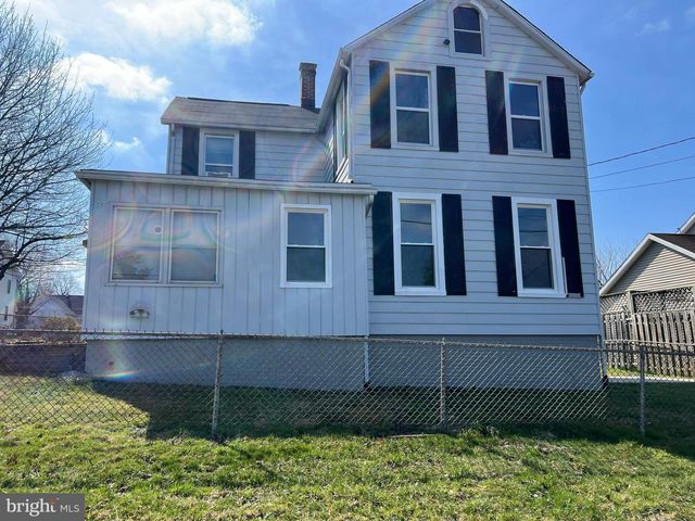 35 ELIZABETH AVENUE, Halethorpe, MD 21227