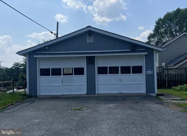 35 ELIZABETH AVENUE, Halethorpe, MD 21227
