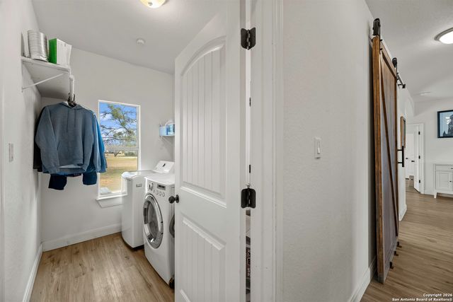 105 Hidden Haven, Floresville, TX 78114