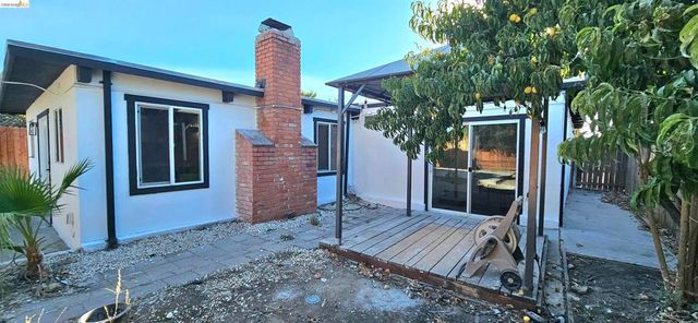 89 Bruno Ave, Pittsburg, CA 94565
