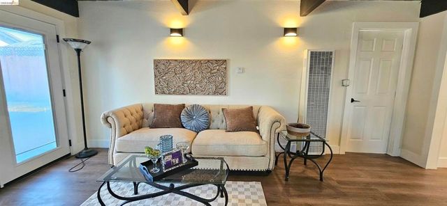 89 Bruno Ave, Pittsburg, CA 94565