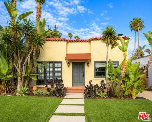 1636 Courtney Avenue, Los Angeles, CA 90046