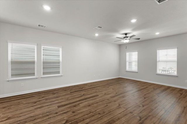 5900 Whisper Creek DR 412, Georgetown, TX 78628