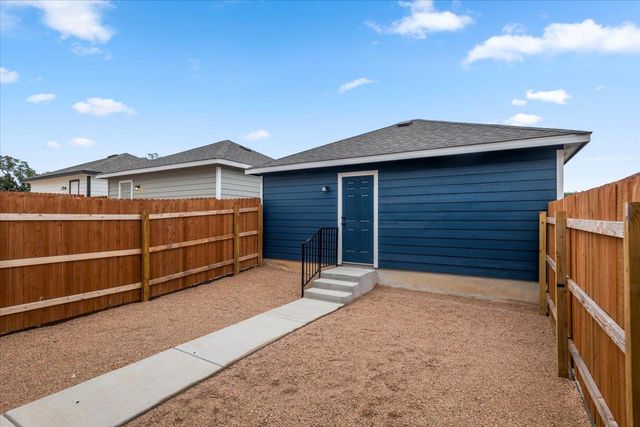 5900 Whisper Creek DR 412, Georgetown, TX 78628