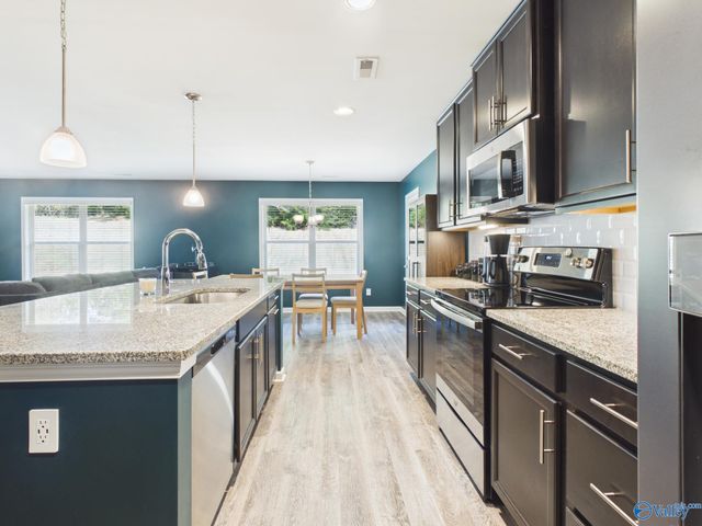 208 Green Garden Drive, Harvest, AL 35749