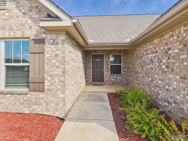 208 Green Garden Drive, Harvest, AL 35749