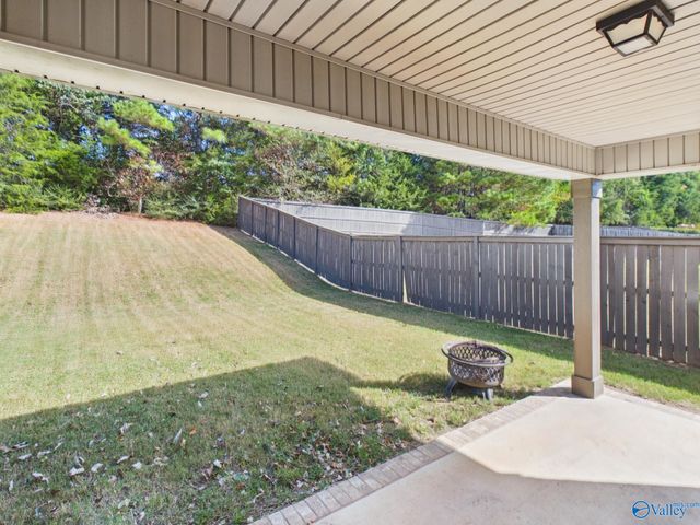 208 Green Garden Drive, Harvest, AL 35749