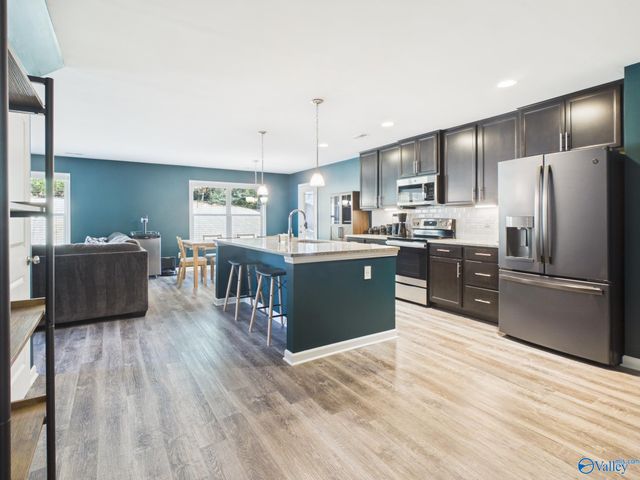 208 Green Garden Drive, Harvest, AL 35749