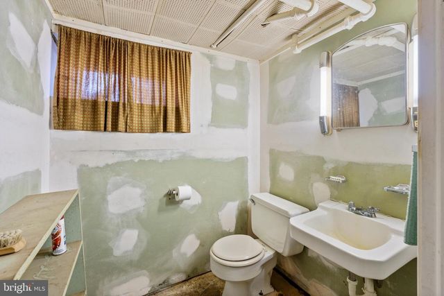 4608 WOODLAND AVE, Drexel Hill, PA 19026