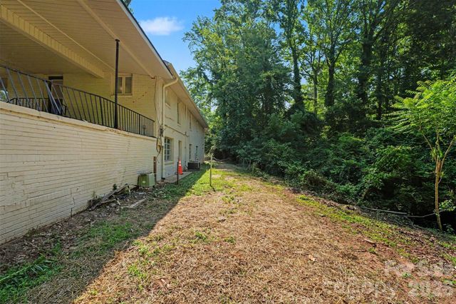 1003 W Sumter Street, Shelby, NC 28150