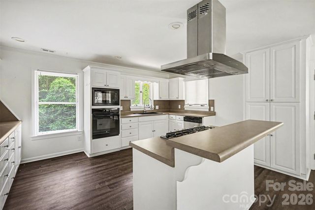 1003 W Sumter Street, Shelby, NC 28150