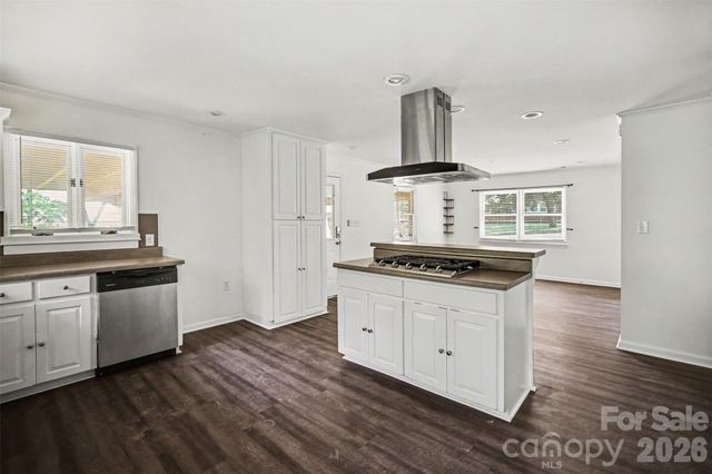 1003 W Sumter Street, Shelby, NC 28150
