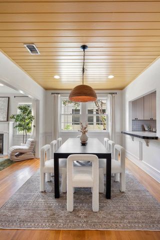 1016 E 43rd ST, Austin, TX 78751