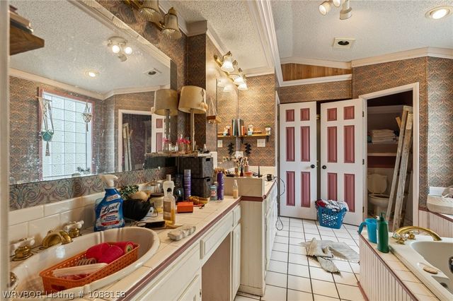 1215 Baldwin Street, Van Buren, AR 72956