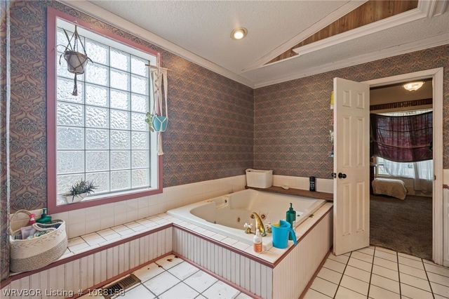 1215 Baldwin Street, Van Buren, AR 72956