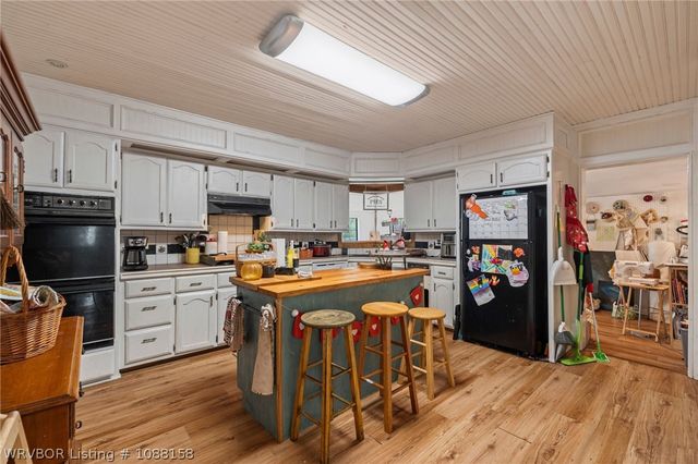 1215 Baldwin Street, Van Buren, AR 72956