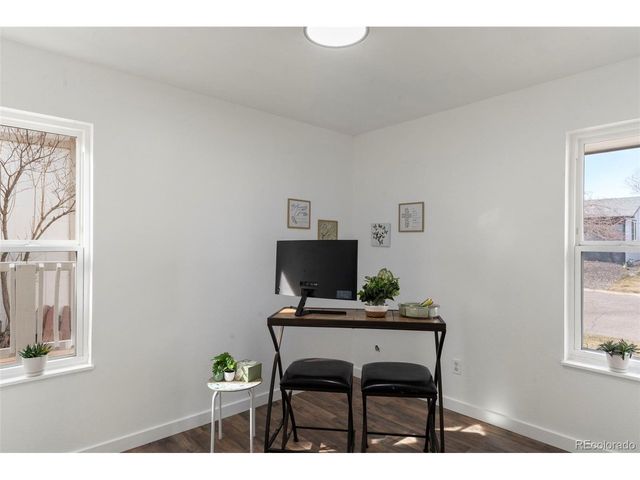 397 Cypress St, Broomfield, CO 80020