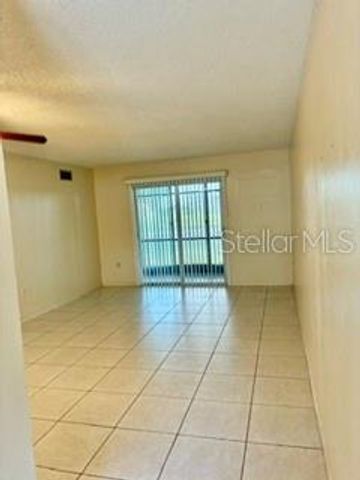 211 AIRPORT AVENUE W 111, Venice, FL 34285