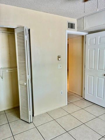 211 AIRPORT AVENUE W 111, Venice, FL 34285