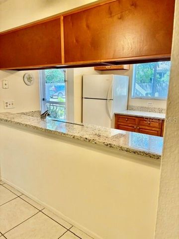 211 AIRPORT AVENUE W 111, Venice, FL 34285