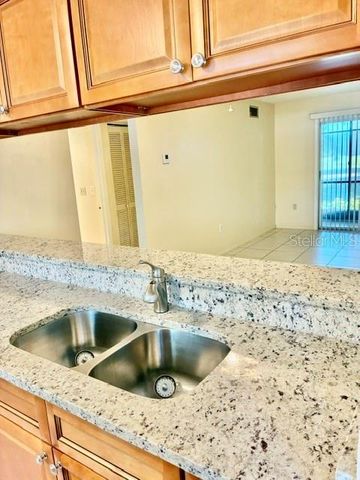 211 AIRPORT AVENUE W 111, Venice, FL 34285