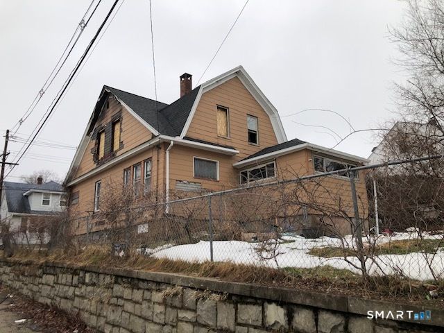 88 Tudor Street, Waterbury, CT 06704