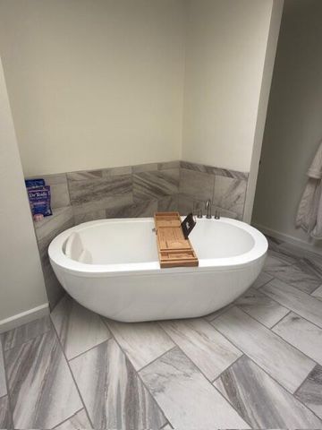 5536 Overlook Drive NE, Albuquerque, NM 87111