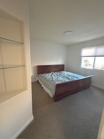 5536 Overlook Drive NE, Albuquerque, NM 87111