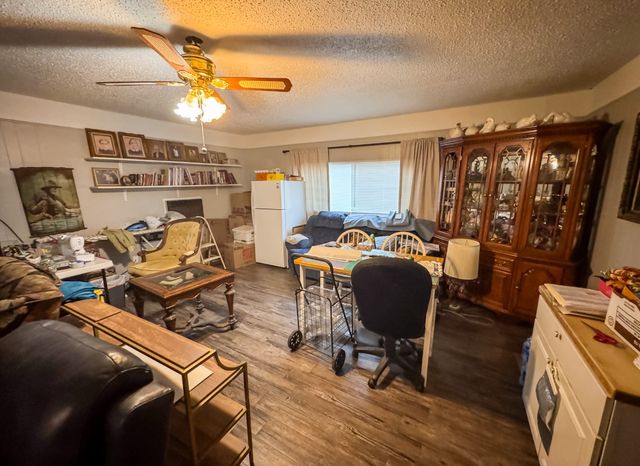 2205 10th Street, Brownwood, TX 76801