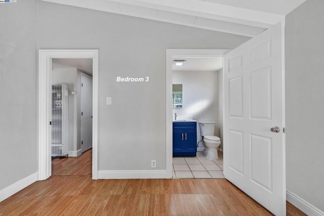 27946 Pompano Ave, Hayward, CA 94544