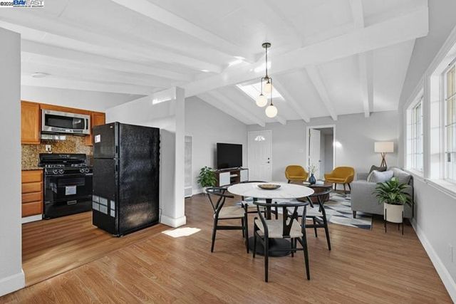 27946 Pompano Ave, Hayward, CA 94544