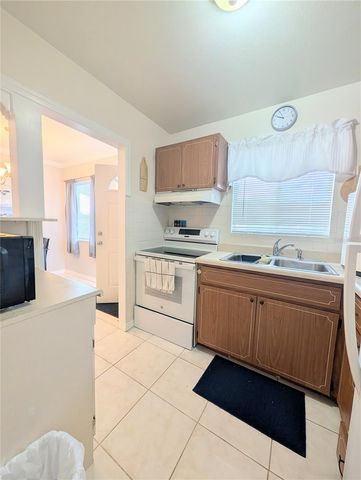 1839 SUNNY DRIVE E36, Bradenton, FL 34207