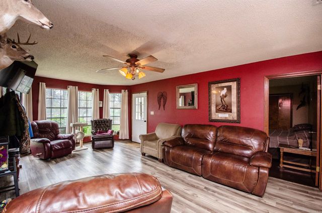 10 Annette Lane, Conway, AR 72032