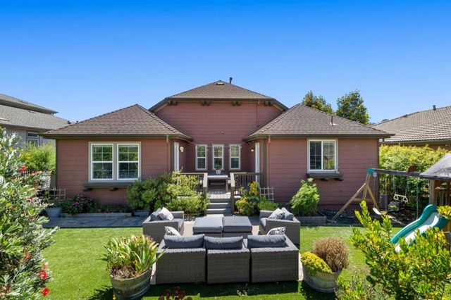 146 Elderberry, Brisbane, CA 94005