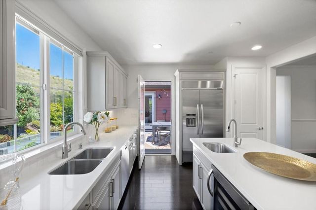 146 Elderberry, Brisbane, CA 94005