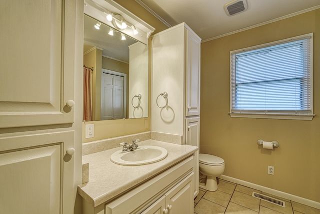 121 Boat Drive, Chesnee, SC 29323