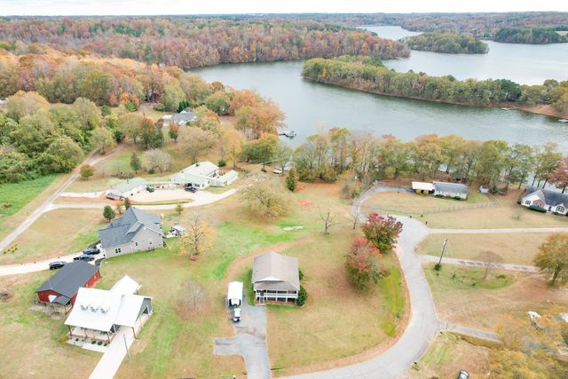 121 Boat Drive, Chesnee, SC 29323