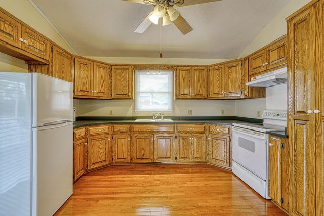 121 Boat Drive, Chesnee, SC 29323