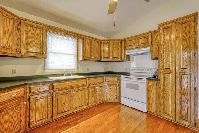 121 Boat Drive, Chesnee, SC 29323