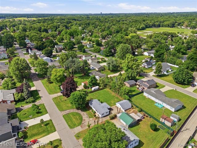 3003 Longview Avenue, Rochester Hills, MI 48307