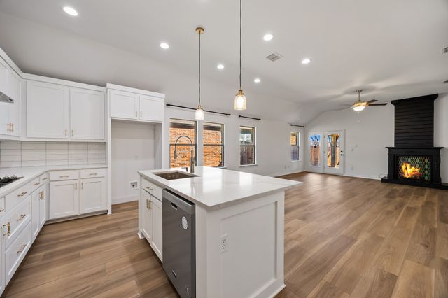 892 Honey Locust Drive, Fate, TX 75087