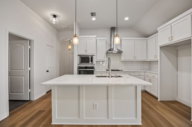 892 Honey Locust Drive, Fate, TX 75087