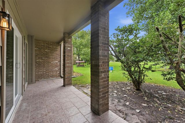 8001 Rebawood Drive, Humble, TX 77346