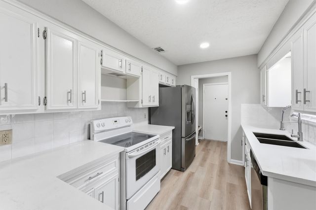 8001 Rebawood Drive, Humble, TX 77346