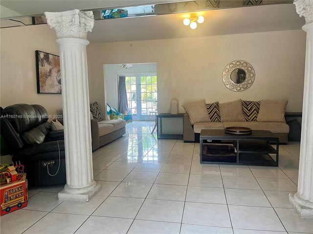 329 Minola Dr, Miami Springs, FL 33166