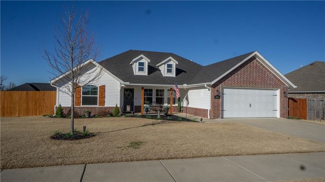 321 N Otoe Street, Farmington, AR 72730