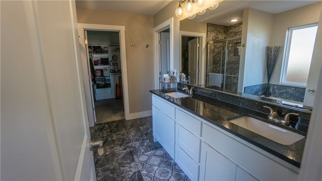 321 N Otoe Street, Farmington, AR 72730