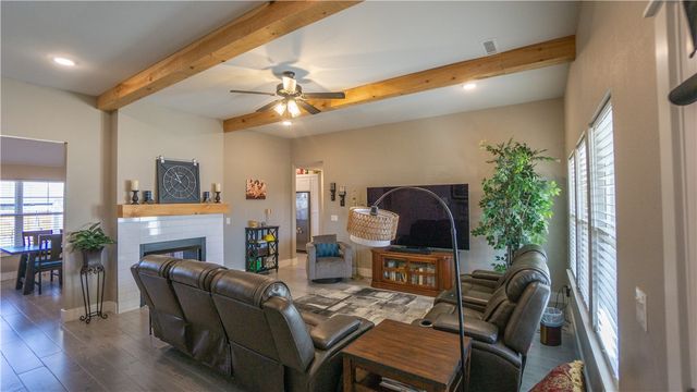 321 N Otoe Street, Farmington, AR 72730