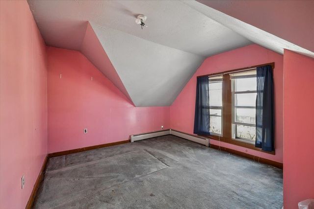 18 School Street, Belmont, NH 03220