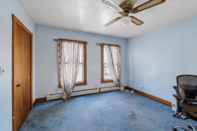 18 School Street, Belmont, NH 03220